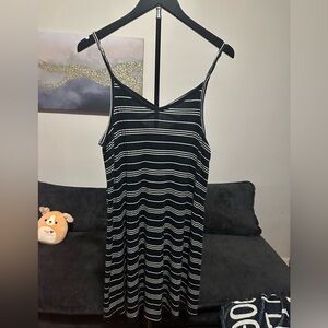 Womens’s Mossimo black and white striped tank dress  Size Large Spring